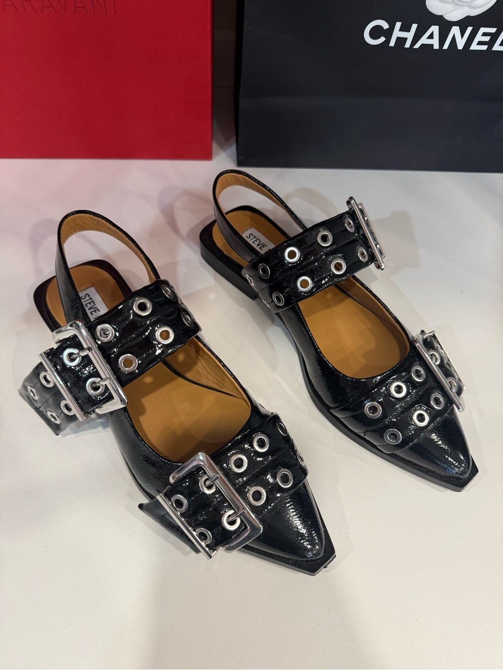 Steve Madden Flats | GRAYA BLACK PATENT